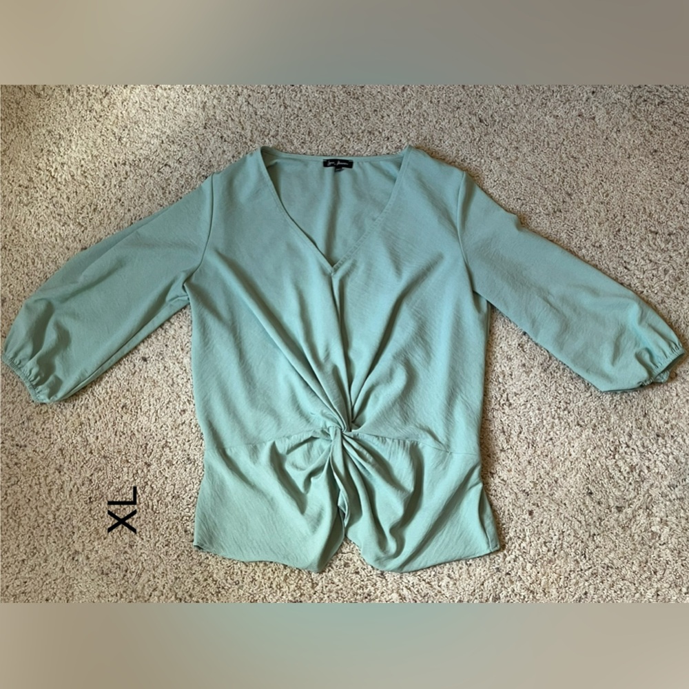 Women's Green Twist Front Top